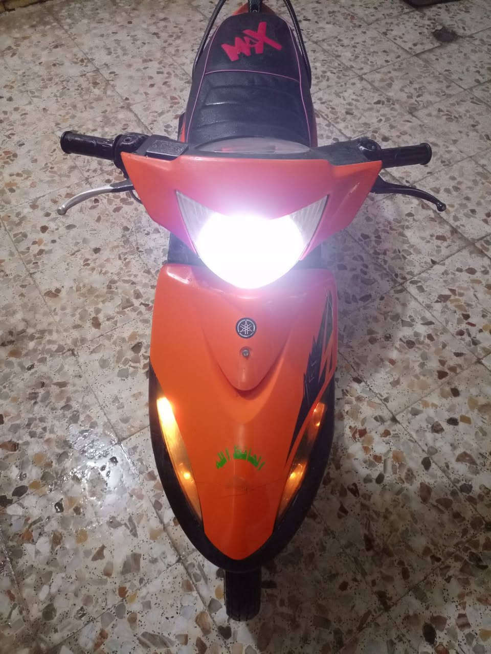 ماكس عدله(مفتوحة) صالنصه رياضي FM
مكينه ناعمه  شغاله سلف هندر
 كهربائيات كله شغاله ومكينه ناعمه خرسه
ناصريه مركز رقمي ***********
