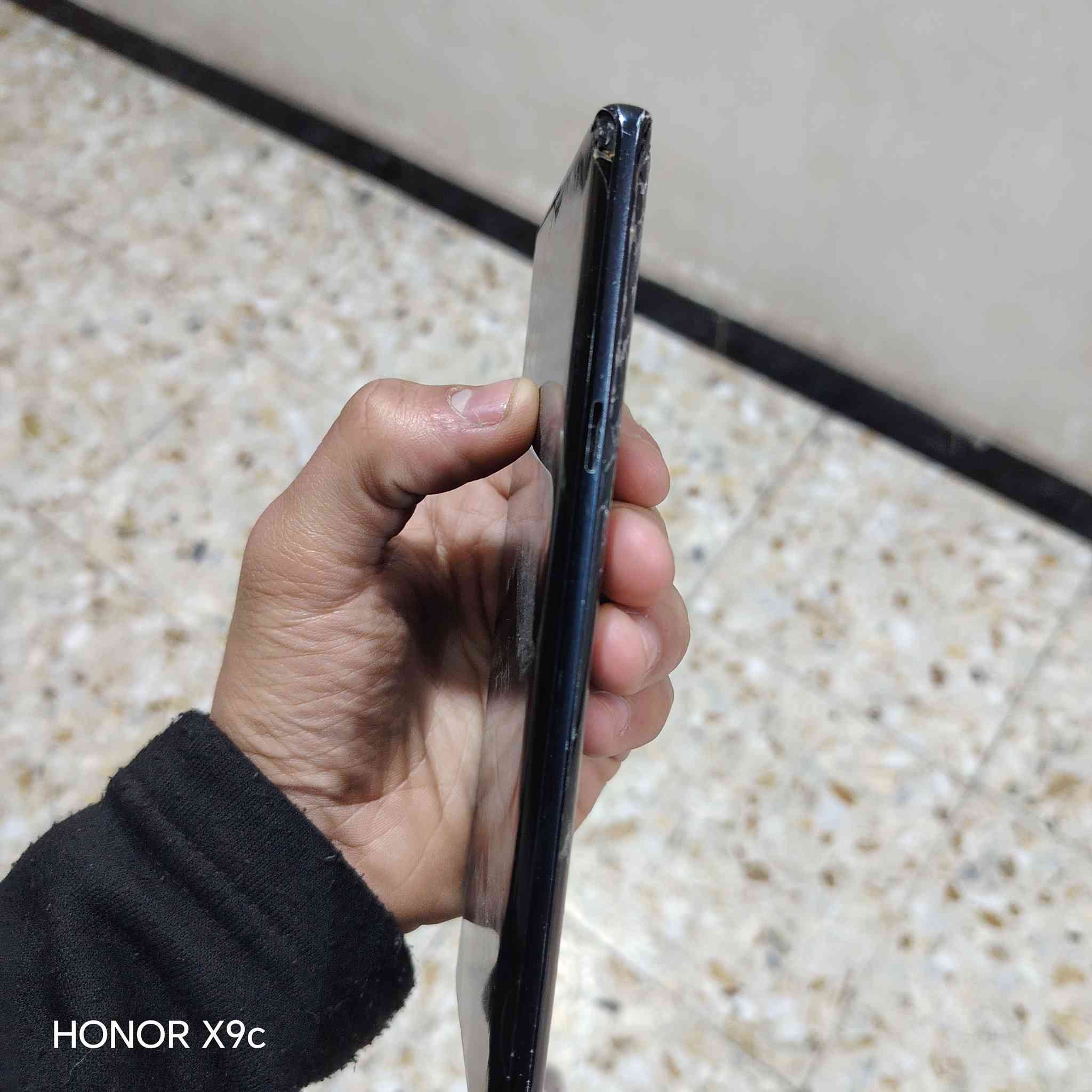 سلام عليكم نوت 9للبيع نقص شاشه وضهر عاطل سعر 70وبي مجال مكان بغداد السده الامين الثانيه قرب ساحه زمن رقم الهاتف ***********
