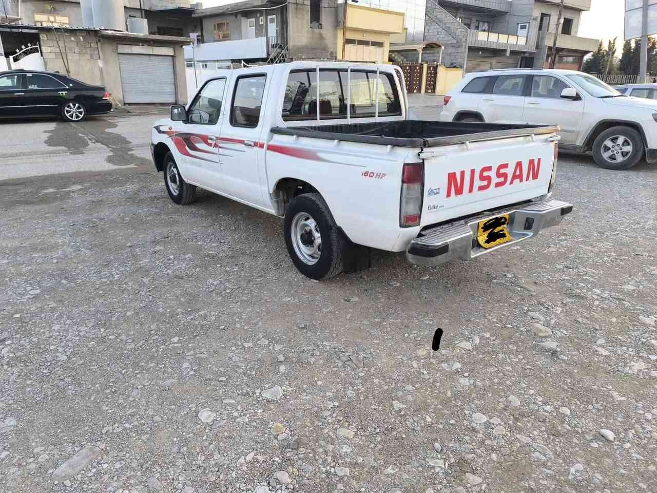 نیسان 2006 ناو سور سەنەوی تازە بەسەر چوە ژینگەی 

پێشتری داروە سەیارەکە کەجوانو مەزبوتە
قفڵ مەرکەزیە بۆیاخی نیە بەس ساردو کارتی هەیە
نرخیش 118 گڵاو مەعمەلە
بۆزانیاری زیاتر پەیوەندی کە ژم، *********** ڤایبەریشی لەسەرە
