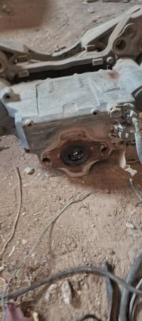 سنكل امامي • فولفو 2014 • ابو غريب