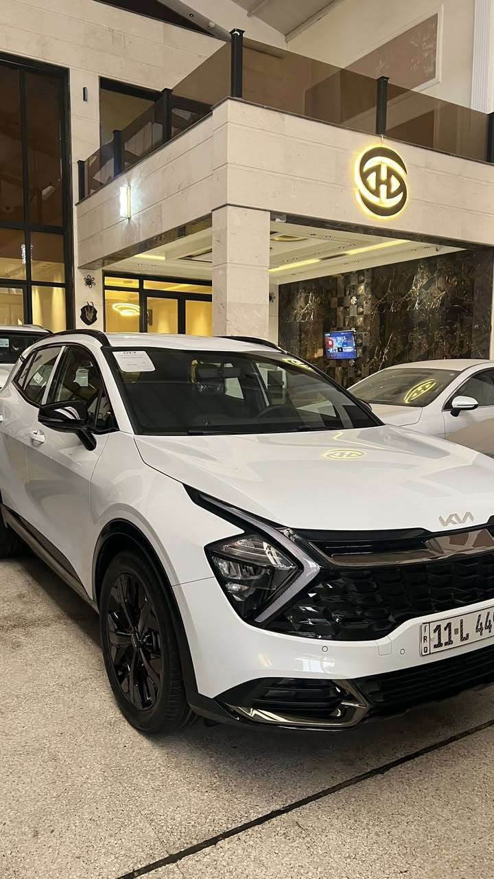 كيا سبورتج بلاك ادشن 2025
فول مواصفات عدا البنوراما 
ماشية 5000 KM
مرقم بغداد كامل 
كفالة عامة بحالة الزيرو ❗️
✅ محرك دوش 2000 كير 6 نمر 
✅ قمارة حديد 
✅ بصمة وتشغيل عن بعد 
✅ كراسي جلد وكنتارا بلون الزيتوني 
✅ كراسي كهرباء 
✅ جنطة كهرباء 
✅ هندبريك دكمة
✅ درايف مود ( انظمة قيادة متغيرة )
✅ اوتو هولد  ( نظام فرامل ذكي )
✅ مساعد انحدار 
✅ مانع انزلاق
✅ لايت عالي ناصي زنون 
✅ لد ليزري نهاري امامي 
✅ بك لايت ليزري LED مال جي تي لاين 
✅ شباك امامي بلاك بيانو
✅ كفرات بلاك بيانو ( اسود لماع )
✅ حساسات امامي خلفي وكامرة دوارة
✅ تطعيمات البرونز الجديد بدل السلفر 
✅ مري طي كهربائي واشارة جانبيه 
✅ ويل حجم 19 بلاك 
✅ حساس اطارات 

***********

 العنوان : بغداد- الرصافة - معارض النهضة - ( الفرع الثالث ) 

🟢  ضمان الدولية 5 سنوات 
🟢  اربع تبديلات دهن مجانا
🟢  سنة صيانة مجانا
