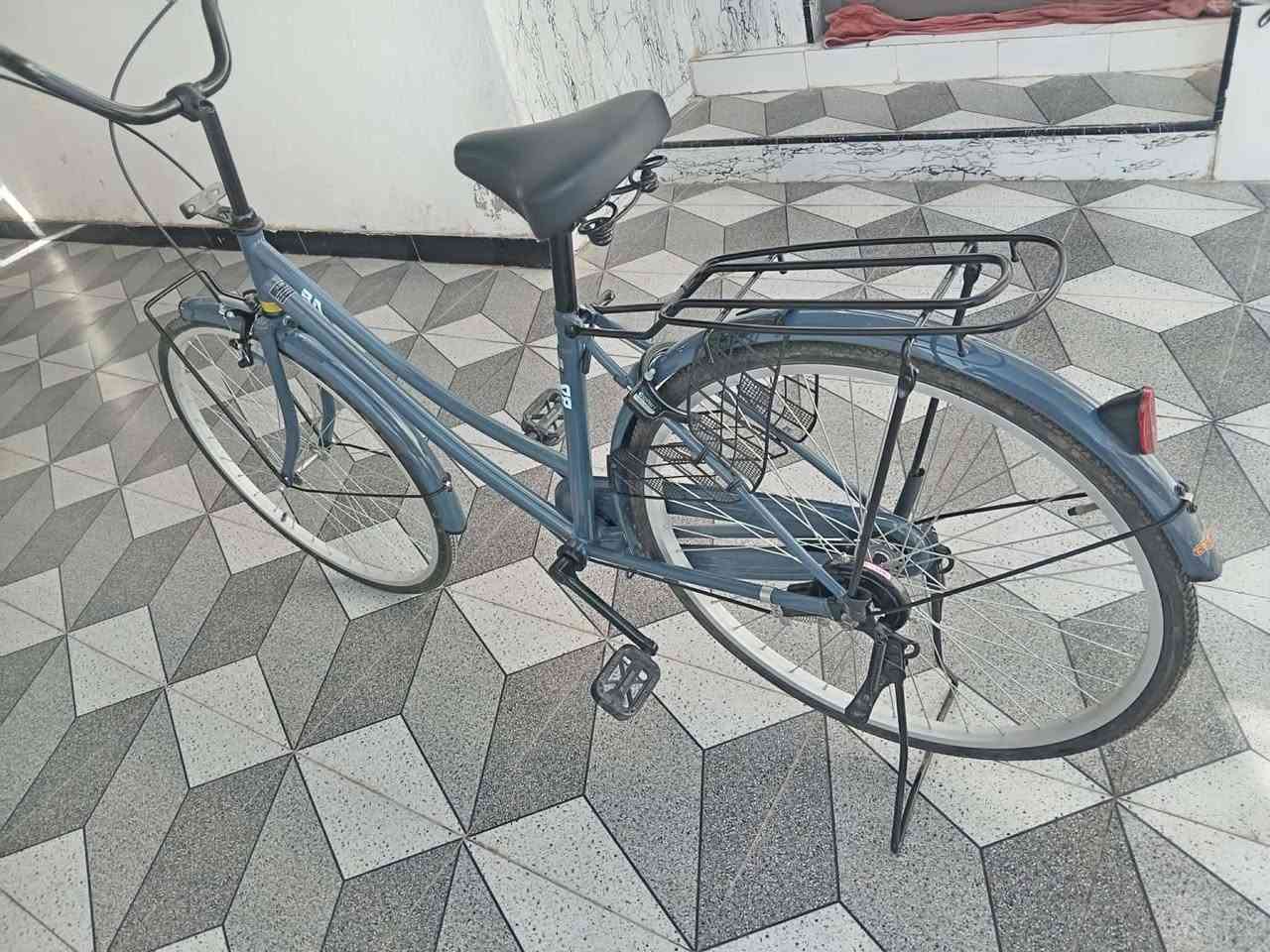 سلام عليكم باسكل للبيع مديل 2022 بعده جديد قراضه كامله شركه بيه ديه سعر واستفسار عله خاص


**إذا كنت صاحب هذا الإعلان وتريد حذفه لأي سبب، رجاءا أرسل رسالة إلى الدعم الفني**