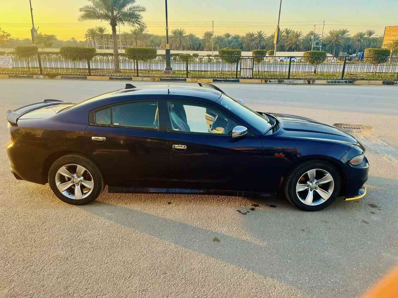 اسلام وعليكم
للبيع جارجر موديل 16 رقم بغداد محرك 3600 السياره بسمي  السياره حادثه موضح بسونار السياره نضيفه مرتبه مكاني كربلاء سعره 167 للشراي يتصل ***********
