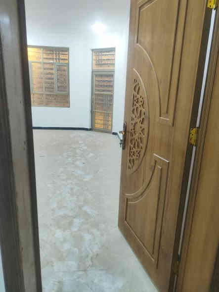 اللهـــــــم صـلِّ علـــــــى محــــمد وآل محــــــــمد
دار للبــــــــــــــــيع المســـــــــاحه 270م 

طــــــــابــــــــــو زراعـــــــــي سنــــــــــد 25

                                                          حديــــــث2025
                    اســــتـــلام مبـــــــاشـــــر
                      
  طــــــــابــــقــيـــن 
                                                     3غــــــــــرف نـــــوم 

                       الطابـــــــق الاول

  غرفه نوم 1 وكلـــــــدور وستقــــــبال ومطبــــــــخ  

ومجمــــــــع صحيـــــــــات داخــــل وخــــارج  كراج سيارات حديقه جبير 

الطابــــــق الثـــــانـــــــي 

غرفـــتيــــن 2نـــــــــوم وكــــــلدور ومجمــــــــع صحيـــــــــات 

عنـــــوان حلــــــــه  شـــارع 80 مال كربلاء خلف محطه بنزين خانه اضواء الحله 

 اتصــــــــال *********** عل رقــــــم    او وتــســـــــاب
ســـــعر البيـــــع خـــــاص

مــراجـــعت مــكتــــب الـــــــــجشعمي للـــعقـــار مــــوقـــع مكــــتـــب شــــارع 80 مال كـــربلاء خلـــف محـــطـــه بــنــزيــن خانه اضـــواء الـــــحله 

                              ملاحــــــــــــــضه                            

عنــــدك عقــار اتريـــــــد اتبيعـــــــعه او اتأجـــــــــره طــــــــابو صـــــــــرف او طابــــــو زراعـــــــــي مراســــــــلت الصفحـــــــه او اتصــــــــال  ***********

