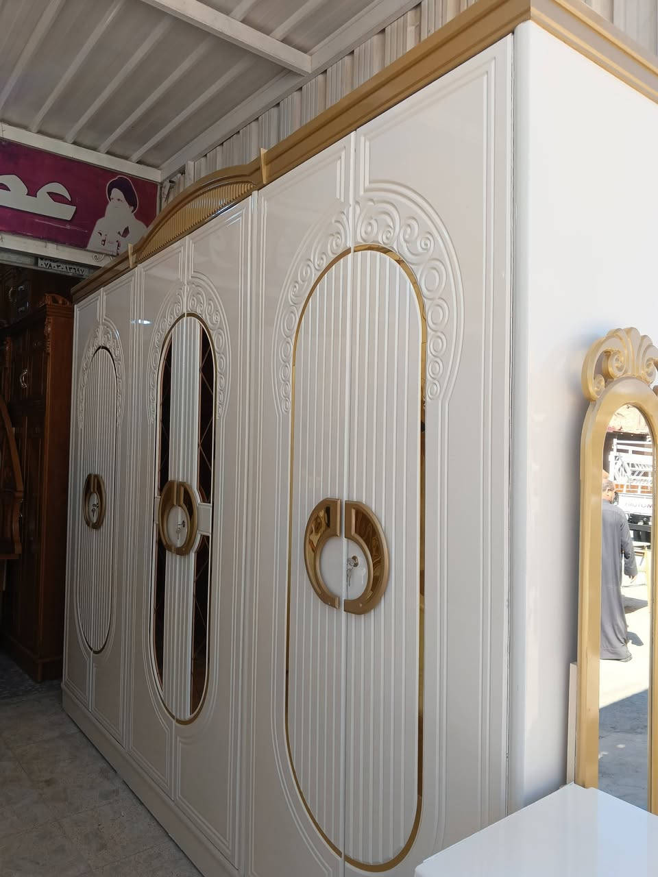 يا الله
كل ماهوه جديد تجدونه في معرض ونجارة الربح البسيط 
العنوان واسط كوت حي جهاد شارع النجاجير 
للاستفسار ***********واتساب .اتصال 
يوجد لدينا بيع ومراوس 
بلنقد ولقسد 
غرفه 6باب عالي ضمان 5سنوات 
نجاره عراقي 100/100
داخل وخارج صاج ومصبوغ الوان مرمري 
11قطعه+طابوريه هديه 
شد ونقل مجانا
