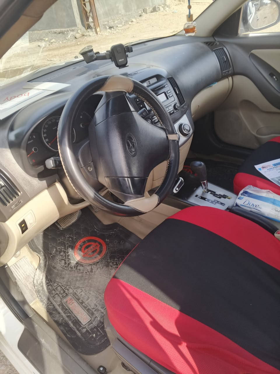 ،السلام عليكم الانترا 10مكفوله من كلشي العنوان بغداد تقاطع النهروان عرضها 113وبيها مجال تحويل أو وكاله ***********
