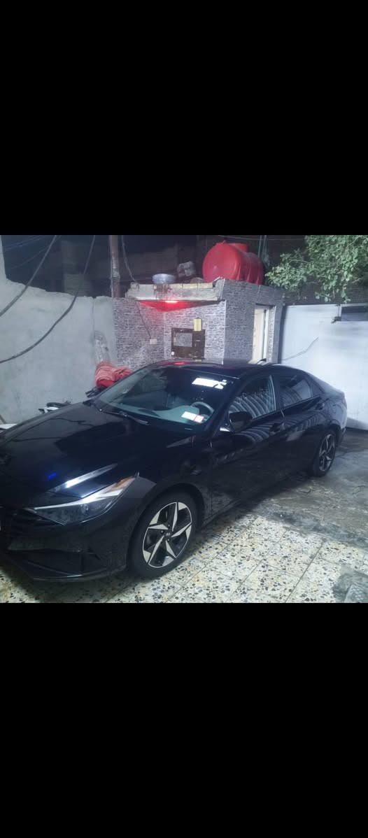 السلام عليكم الانترا 23.  كلين تايتل                                               السياره نص فول.    شاشه ويل كب دعايه السياره ماشيه 39                                       السياره بسمي تحويل ثاني يوم                                              السعر خاص   صور الحادث منشوره                                      مكان السياره بغداد *********** متواجد واتساب
