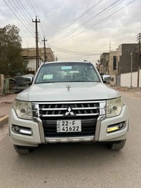 باجيرو • مكينة ٣٥٠٠ • فور ويل