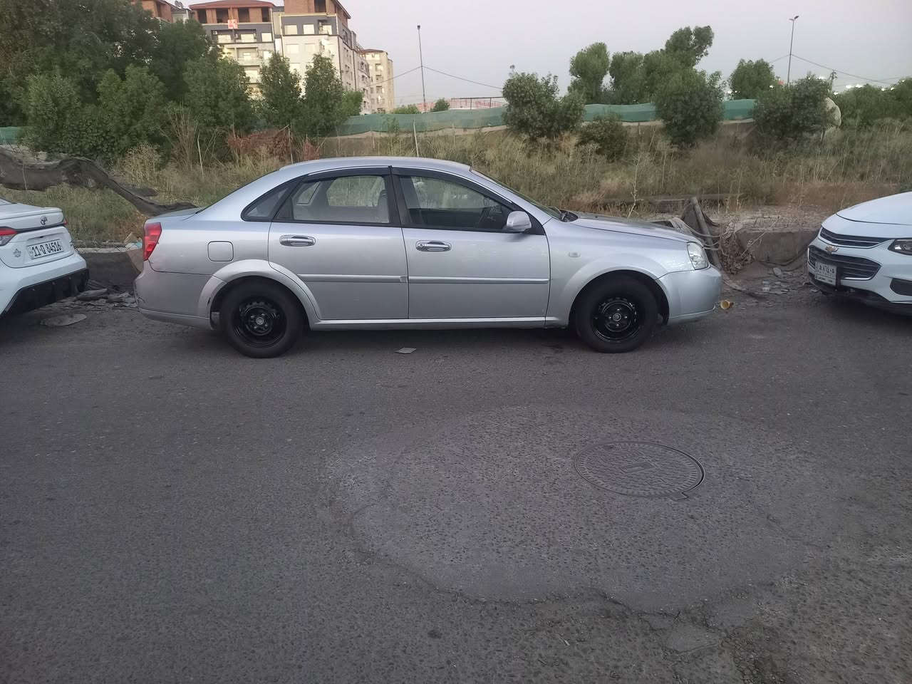 سلام عليكم اخوان اوبتره شىكه العامه موديل ٢٠٠٦ صبغ عام اثر جراد وموجوده صور قبل لاتنصبغ  محرك كير صدر تبريد كفاله رقم بغداد انكليزي سنويه وهزه جديده سعرها ٦٦ وبيها مجال بسيط اي استفسار اتصل على الرقم *********** ابو مصطفى مكان بغداد دوره
