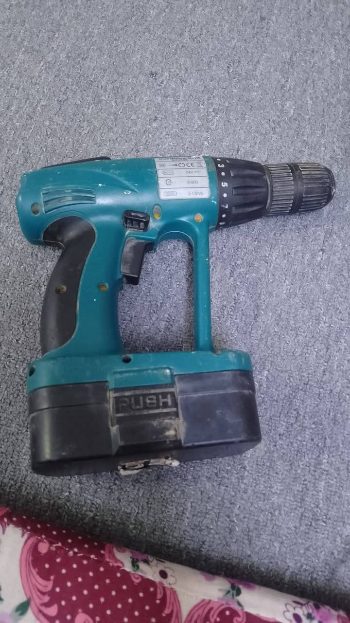 لبيع كامل شغال بطاريات عدد 2وشاحنه


**إذا كنت صاحب هذا الإعلان وتريد حذفه لأي سبب، رجاءا أرسل رسالة إلى الدعم الفني**