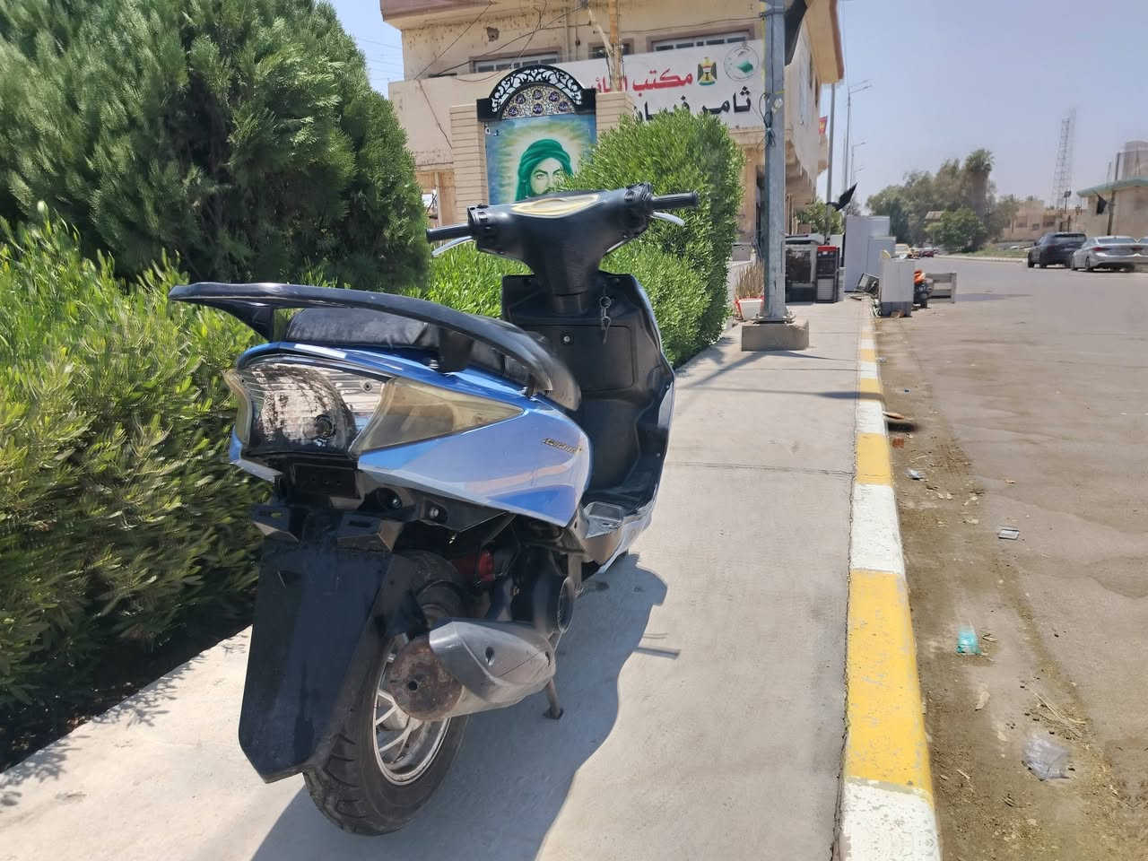 سلام عليكم
للبيع سكنس صيني
مكينه ماكس ما مفتوحه بيها خيط تبخير 
كهربائيات كلها شغاله
شلعه معدل خير من الله
السعر 275 وبيها مجال
***********
