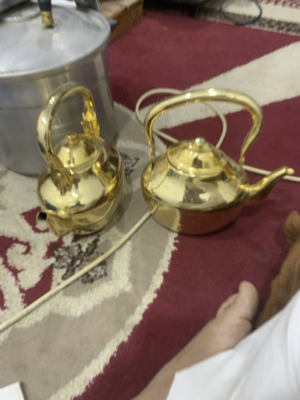 السلام عليكم غواري شركه السيف نظاف جدا خاص او وات ساب يوجد توصيل ***********
