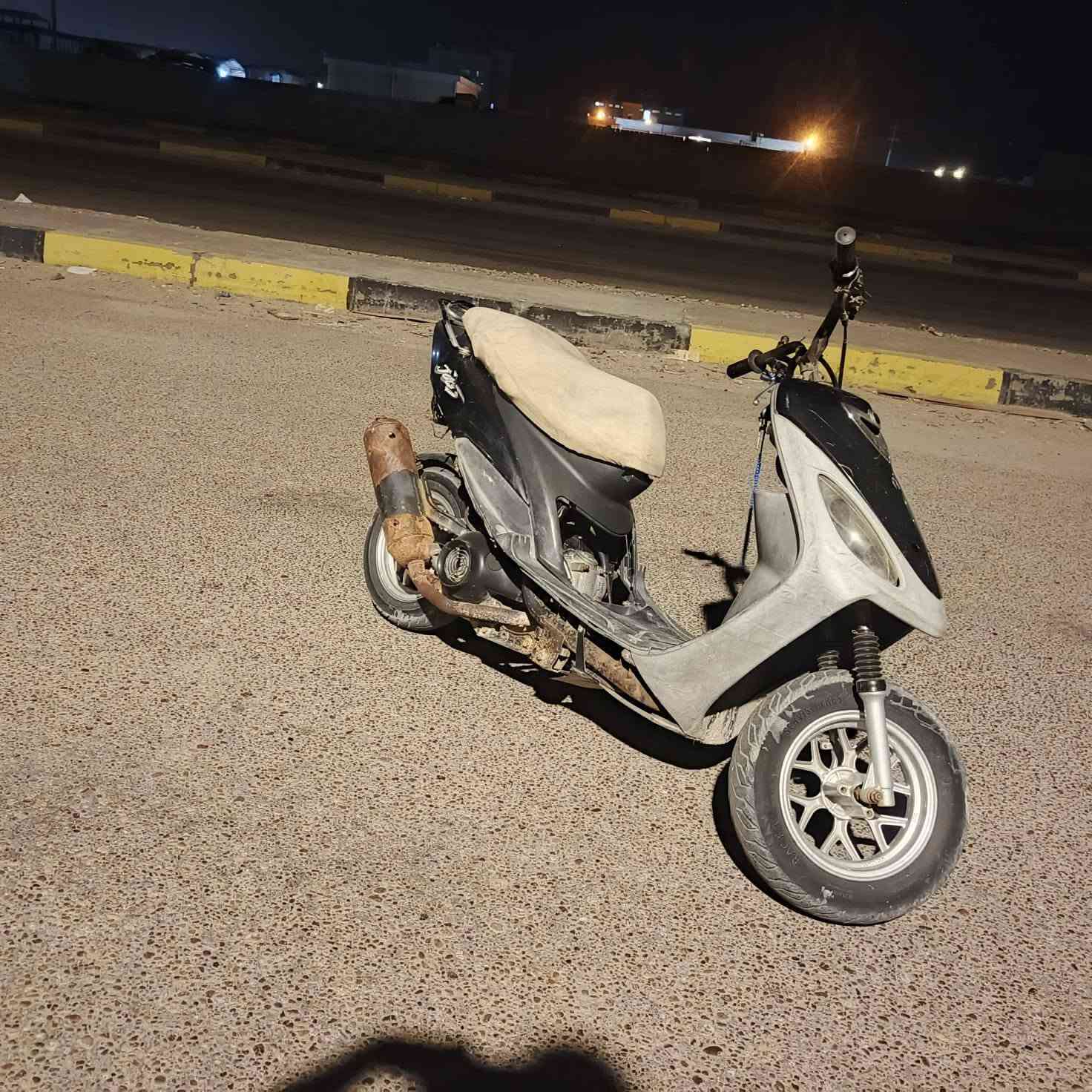 السلام عليكم ماكس قجمه مكينه تخبل بوشه 55 دراجه جاهزه شلعه ومعدل السعر 500 وبيها مجال عنواني بصره مقابل صناعيه حمدان للتواصل *********** متواجد واتساب فقط
