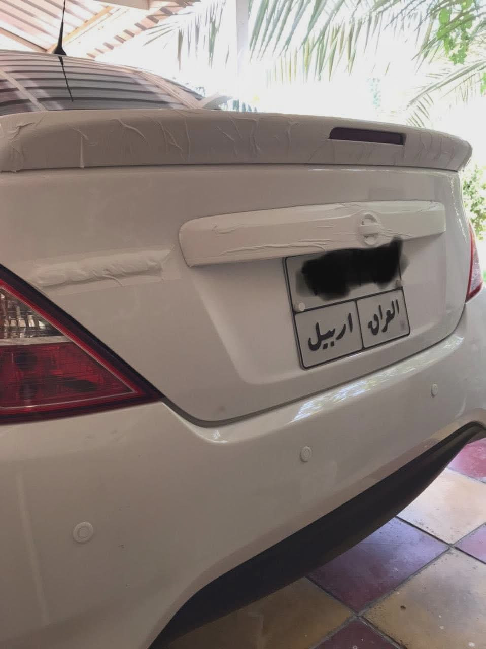 سلام عليكم نيسان سني هنديه موديل 2021 رقم اربيل 
سياره مكفولة كفاله عامه  ربع بل باب الخلفي صبغ شويه بارد كير ومحرك مكفولات تبريد ثلج تخم تأير جديد السعر )116 وبيع مجال الشراي  العنوان كربلاء المقدسة الرقم ***********  (ممتواجد على الفيس )
