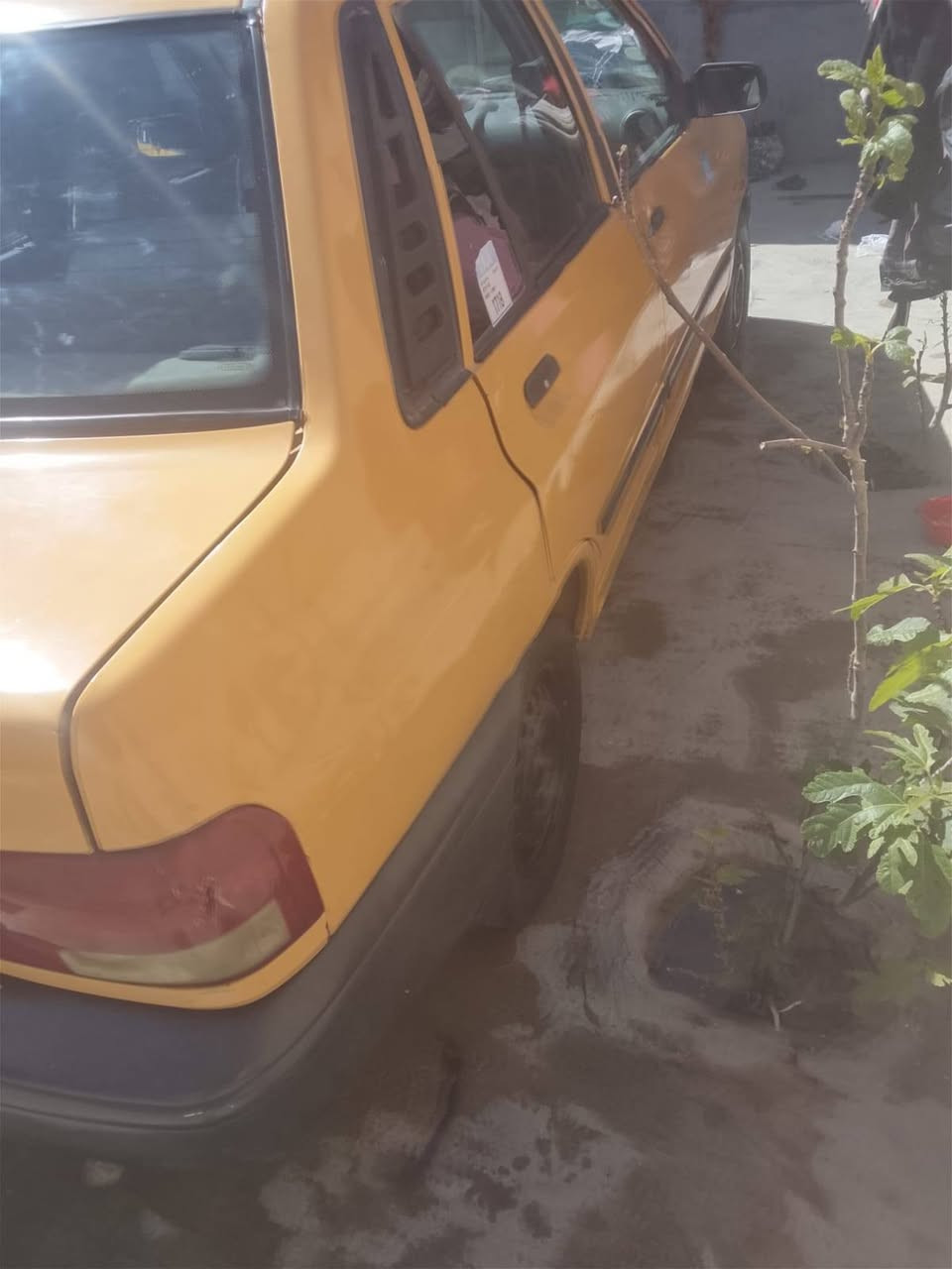 السلام عليكم سايبة 12 رقم انگليزي سنوية ل2028 مصفرة هيئة وغرامات راعيهة موجود  گير مكينة شواصي جاهزة السيارة 
السعر 24وبيها مجال ***********
