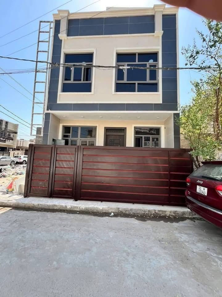 كافه اعمال الحداده 
ابواب محجرات سقايف 
كرفانات وكل ما يخص اعمال الحداده بأنسب الاسعار 
للاستفسار ***********
