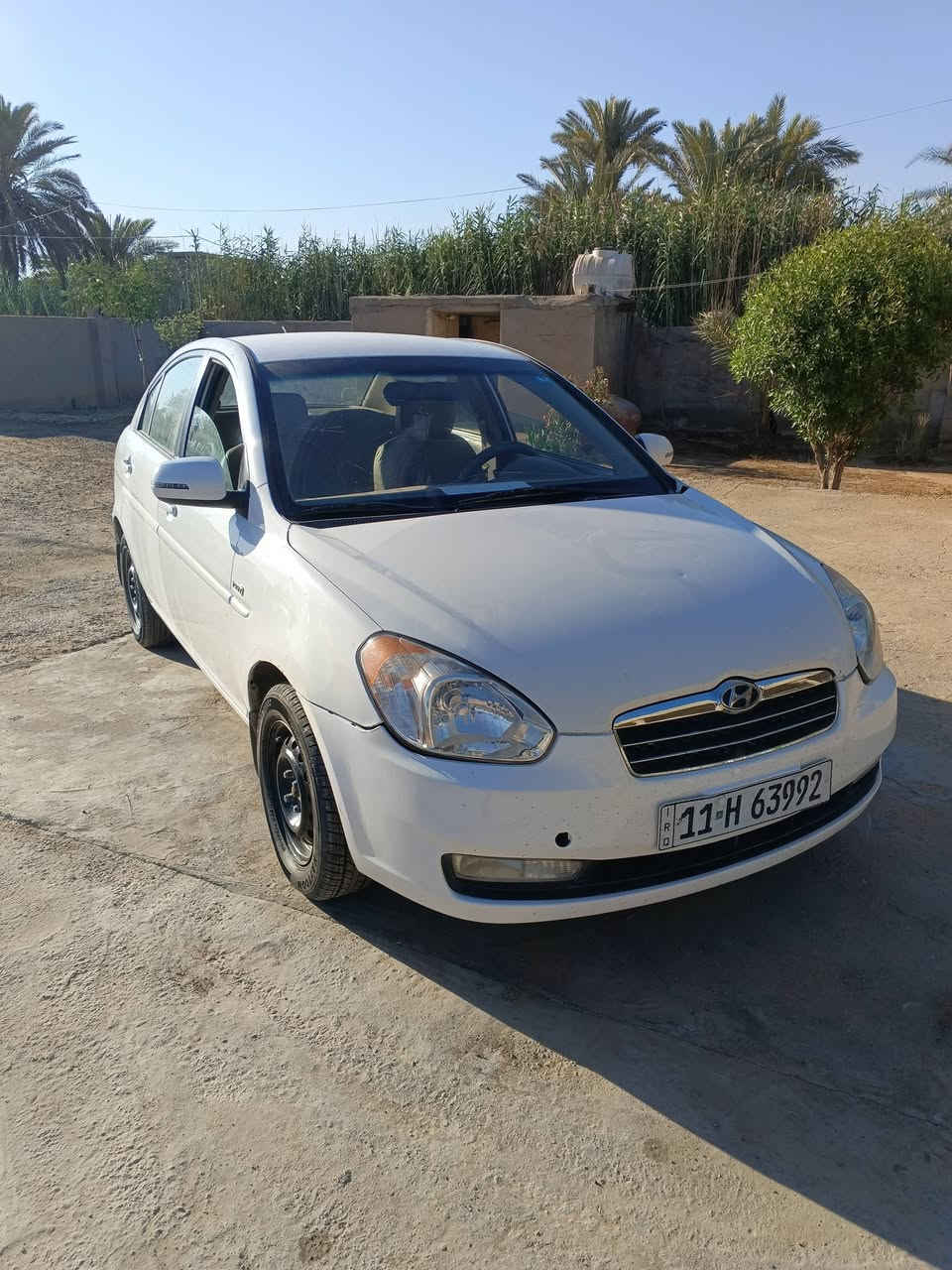 السلام عليكم اكسنت خليجي للبيع موديل 2011
سياره كفاله فقط دعاميه مبدله
محرك 2000 
السعر 90 وبيهه مجال
***********
