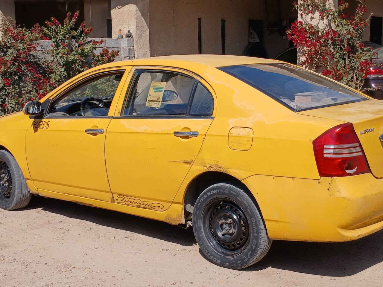 السلام عليكم  نيفان للبيع 620
موديل 2011
كير كورلا اوتوماتيك 
محرك كورولا 
رقم بغداد مصفره هيئة وغرامات سنويه لل 30تحويل مباشر مكان سياره بغداد ابو غريب خط سريع يم محطة جوهرة العدنان سعر 30 وبيها مجال للاستفسار الاتصال
 ***********
***********
