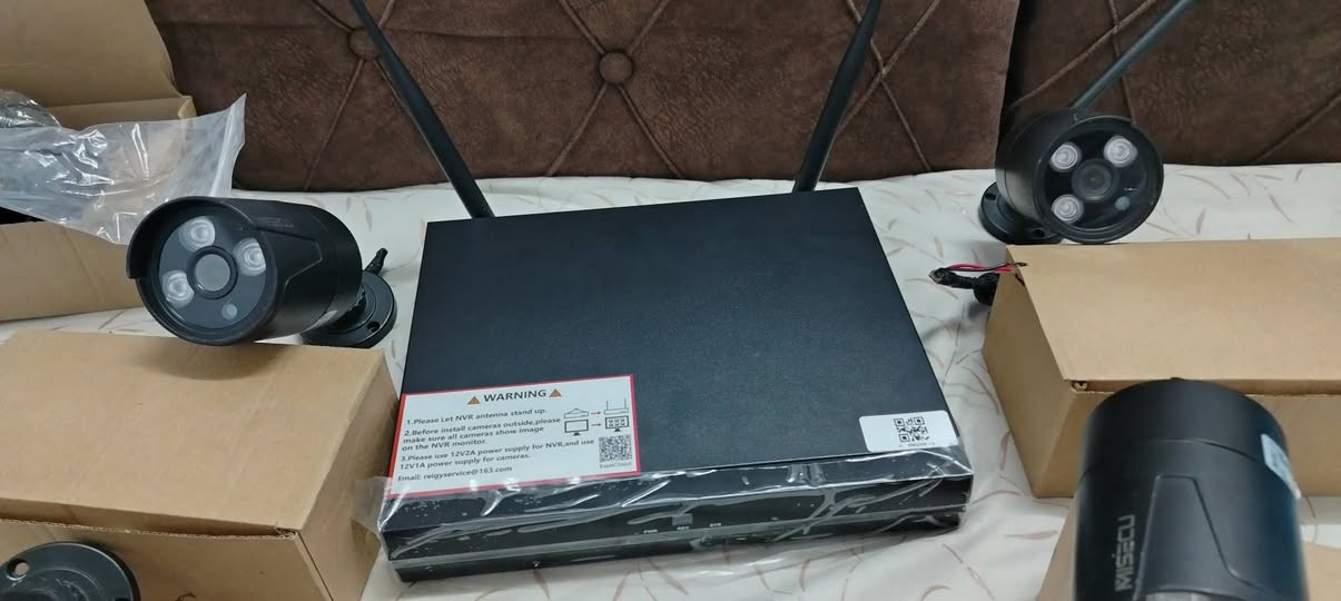 سستم كامرات..بالة مستعملات  الكامرات.  الجهاز جديد غير مستعمل..  واي فاي. مثل ما موضح بالصور.. شغال.. السعر 60 الف..


**إذا كنت صاحب هذا الإعلان وتريد حذفه لأي سبب، رجاءا أرسل رسالة إلى الدعم الفني**