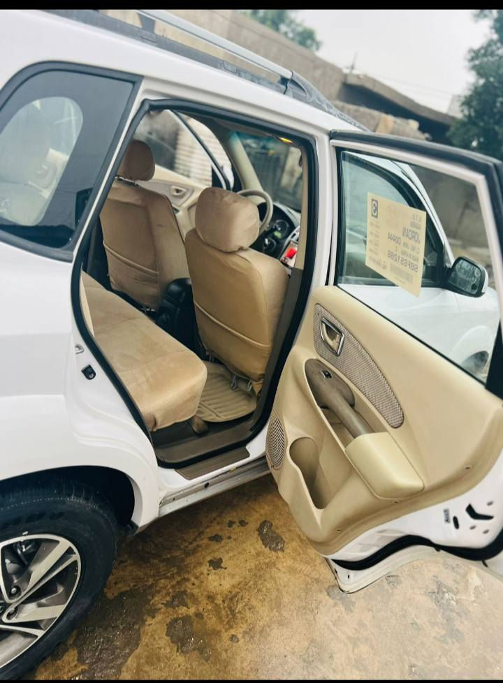 السلام عليكم ورحمة الله وبركاته
🚘 هيونداي توكسان 2009

📍 رقم شمالي – السيارة باسمي

📍 العنوان: بغداد – العبيدي – شارع مدرسة العابد

السيارة جاهزة من كل النواحي وعليها إدامة كاملة، والتفاصيل كالتالي:

🔹 المحرك (مكينة) جديدة مع إدامة كاملة:

نوزلات

بلكات

وايرات

دهن وفلاتر

كير ومحرّك أصليات

🔹 منظومة التبريد جديدة بالكامل (مشتغلة بالقصر الأبيض عند حسين وعمار):

فريز

راديتر

كمبريسر

صوندات

جميع القطع جديدة

🔹 طقم تايرات جديد

🔹 صدر، جِكّات، بوش، طبلة

🔹 دچّات كير ومحرك أصليات

🔹 لاستيك رباط جديد

🔹 الوصولات الخاصة بالإدامة موجودة

🔹 زوج درايم شفتات

🔹 تخم كامل بولبرنان 4 أويلات

📌 السيارة بيها مكانات صبغ

💰 السعر: 11,000 دولار قابل للتفاوض

🔁 بيع أو مراوس بأحدث

📞 للاستفسار: ***********

إخواني، أي شيء مذكور بالإعلان أتحمّل مسؤوليته بالكامل، وكل الأعمال تمت بإشرافي الشخصي.

للمهتمين يرجى الاتصال، وأنا بالخدمة 🌹
