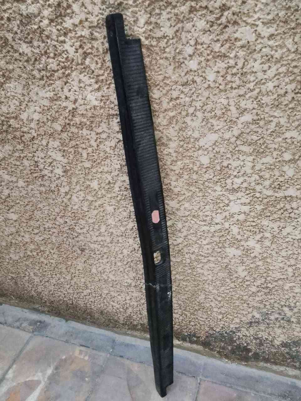 السلام عليكم فيبره مال بدنه صندوق للبيع مال جامبو بيه تصليح سعر 60 وبيه مجال عنوان  رقم الهاتف ***********
