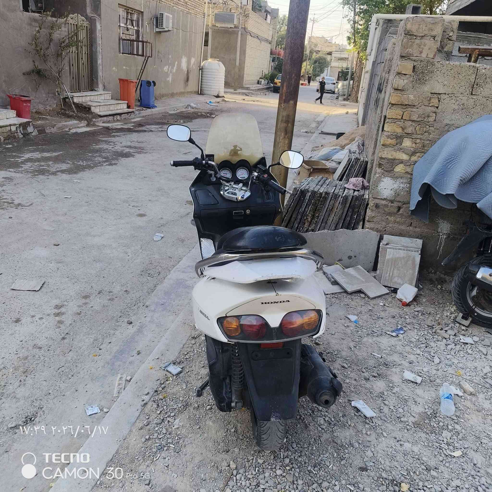 سلام عليكم دراجه فورزه  06 دراجه مكفوله من كلشي من مكينه كهربايات   ترايك وين متريد لا تنقيص لا تبخير لاتئخير  لايت عالي ناصي رماش اشاره دبل اشاره هورن كله شغال   ونضافه كدامك جيب فيتر وفصح  عنواني بغداد بلديات رقم *********** واتساب متواجد سعر 650
