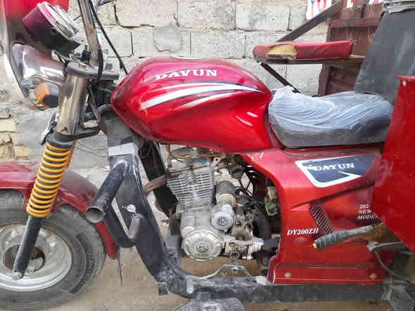 السلام عليكم ستوته للبيع ٧٠٠ الف ***********
عنوان الشرطه الخامسه قرب تقاطع درويش 
نقص باتري
