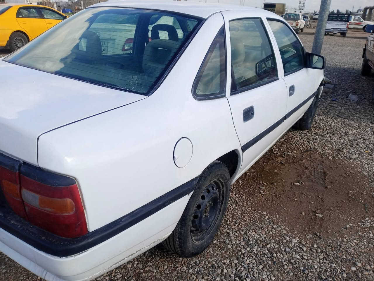 ئوپڵ فکترا مو دیل  92  بی تاقە ی بە ن زینی هە یە مە کی نە 16  دە عمو لی دراوی نی خیاسی نی  زورتون دوو تولە هە مو گیانی بە شەرت وە سفی نا وی ماڵی دووسە   وە کالە ش ئە کە م  بای  36 گلایە  شوین چە م چماڵ          ***********      ***********
