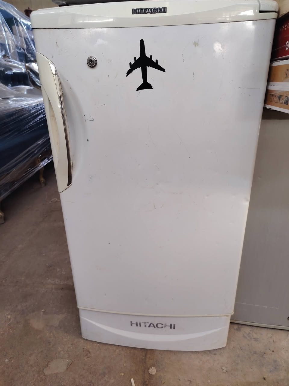 اللهم صل علئ محمد وال محمد تم وبعون الله وصول حاويه اثاث منزلي مستخدم وجديد 
 مجمع البركه للاثاث الجديد والمستخدم
 والعنوان بابل المحاويل ناحيه الامام الشارع العام قرب مركز شرطه الامام للاستفسار خاص او الاتصال علئ الارقام *********** بيه واتساب 
*********** اتصال فقط
