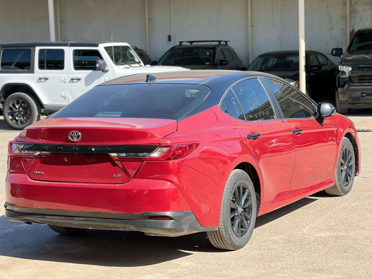 𝟐𝟎𝟐𝟓 𝐓𝐎𝐘𝐎𝐓𝐀 𝐂𝐀𝐌𝐑𝐘-𝐋𝐄

تويوتا كامري LE موديل : 2025
سعر166 و مجال بسيط

وارد : امريكي

حجم المحرك : 2.5L (4.سلندر) هايبرد

القوة الخصانية : 225hp 

ملاحطة السيارة :مو عام ابيع عام صبغ بدون دواخل 

المواصفات : 𝐋𝐄

كيج الكتروني
شاشة  كبير لمس
شحن واير ليس
كاميرا
ابواب  بصمة
بصمة تشغيل 

هاند بريك بصمة
اوتو هولد (𝐀𝐔𝐓𝐎 𝐇𝐎𝐋𝐃)
اوتو ستارت (𝐀𝐔𝐓𝐎 𝐒𝐓𝐀𝐑𝐓)
اوتو ستوب (𝐀𝐔𝐓𝐎 𝐒𝐓𝐎𝐏)
رادار امامي (تحديد مسار)
‏‎رادار جانبي (نقاط عمياء)
‏‎رادار خلفي (التحذير من الاصطدام)
‏‎حساسات امامي
‏‎حساسات جانبي 
‏‎حساسات خلفي 
مانع انزلاق+𝐀𝐁𝐒
نظام (𝐄𝐂𝐎)
نظام (𝐍𝐎𝐑𝐌𝐀𝐋)
نظام (𝐒𝐏𝐎𝐑𝐓)
تحكيم استيرن
تبريد لمس
تبريد مركزي
كشنات كهربائي
لايتات (𝐋𝐄𝐃) عدسة زينون بيلادي
بكلايتات (𝐋𝐄𝐃) بيلادي
ويل كروم 

‏‎تفاصيل اكثر الاتصال علی ارقام التاليه  

‏ WhatsApp - Vibir
***********
مكان قظاء عقره
