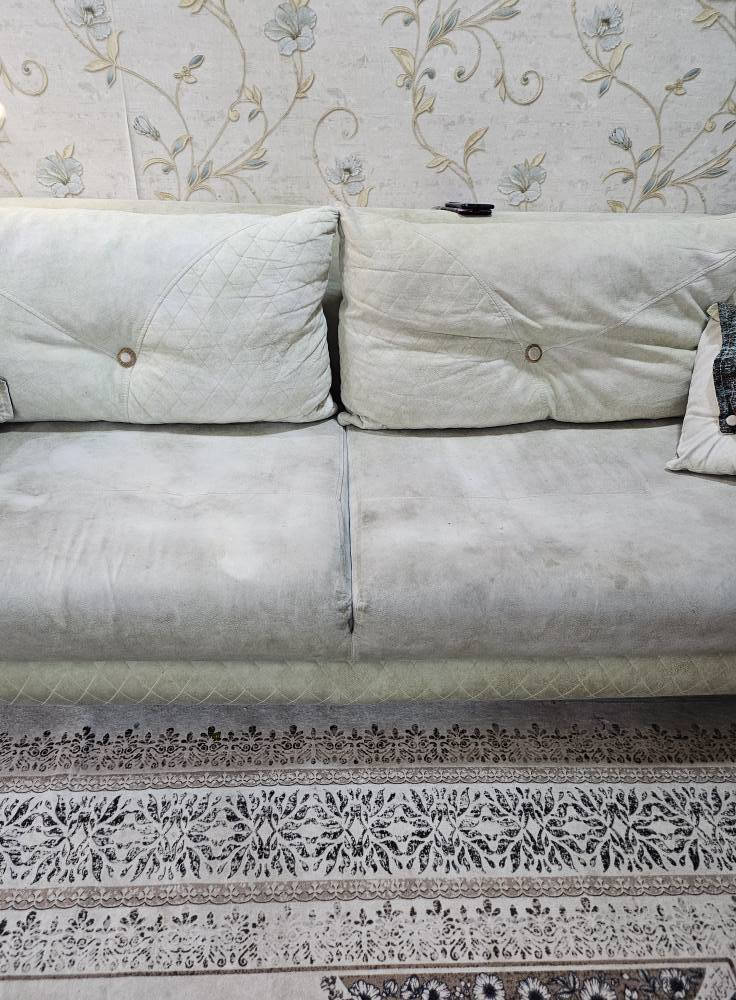 السلام عليكم تخم وطبلات وبوفية مال تلفزيون بدون التلفزيون سعر كلها ب٣٥٠  وبيها مجال
تواصل عبر رقم ***********
الضرر بس بالخد مال قنفة ثلاثي واضح بالصور
