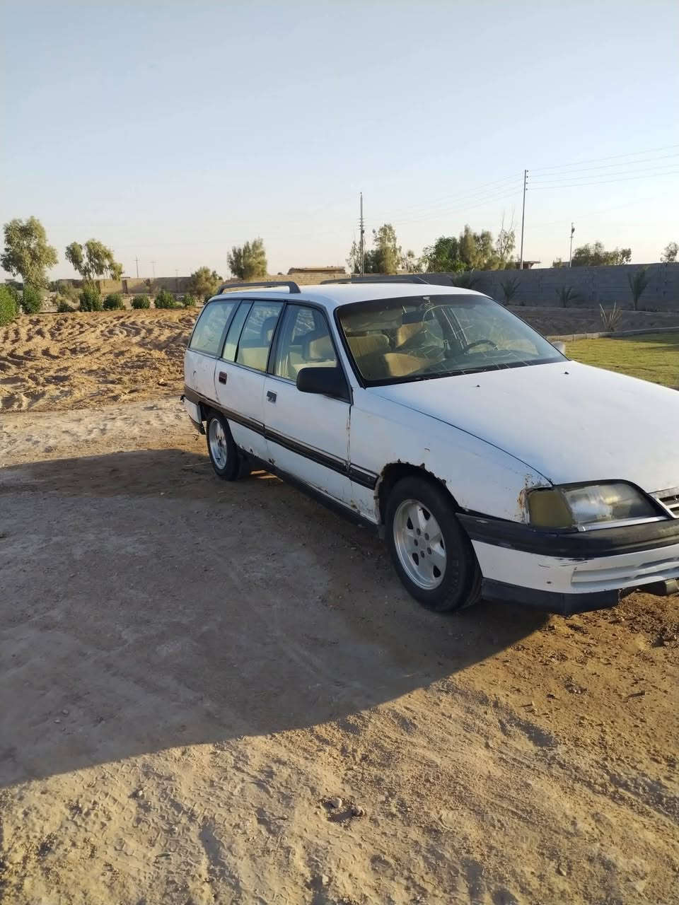 اوبل استيشن للبيع مابيه اي نقص سعر 25وبيه مجال ***********
