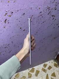 ايباد ميني ٤ • ١٢٨ • شرط