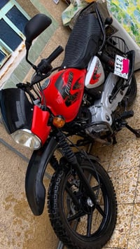 بوكسر • ماشي ٢٧٠٠٠ • مرقم بغداد