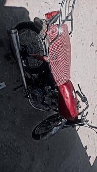 اربعه كير • بوشه • بستم