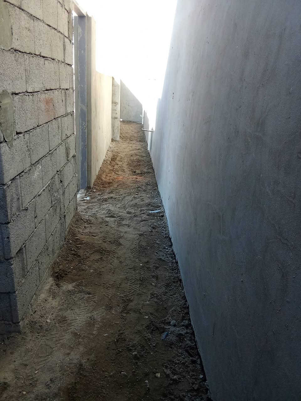 سلام عليكم  / يوجد كادر عمل جاهز  تصعيد مواد  / تنضيف بيوت  / تفليش  / تكشيط  / دفن نهري  / شقلنه ليل ونهار  / وماعليك بكلشي تاخذ شقل جاهز مني  / ومعداتنه جاهز وسياره تجيك للبيت ماعليك بس تصال على رقم/  ، ***********
