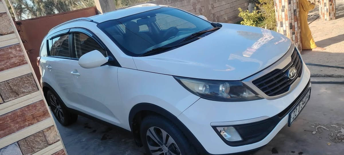 سبورتج خليجي ٢٠١١
سونار مرفق مع الصور 
كير محرك صدر تايرات تبريد كله جديد 
رقم اربيل انكليزي 
مكفوله من الضربه والحادث هذا صبغ رش فقط
السعر 123
واسط الصويره 
***********
***********
