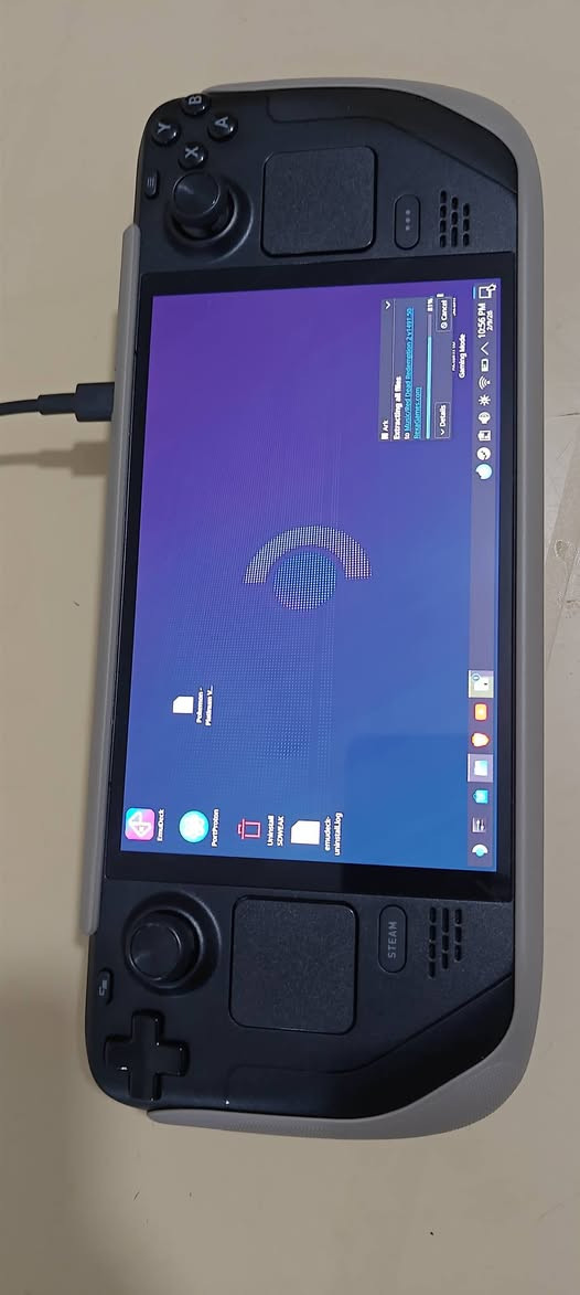 ستيم اولد 512 
الجهاز معه كل ملحقاته والبطارية 100 
ومعه كفر حماية 
التواصل على *********** 
السعر 725,000 وببه مجال
