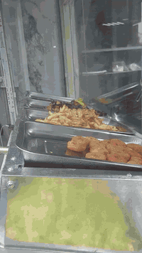 السلام عليكم جمبر مال جاي وشمعات صقف ثانوي لبيع القياس 60×60عدد10وحمايه لبيع المكان الشعله ***********
