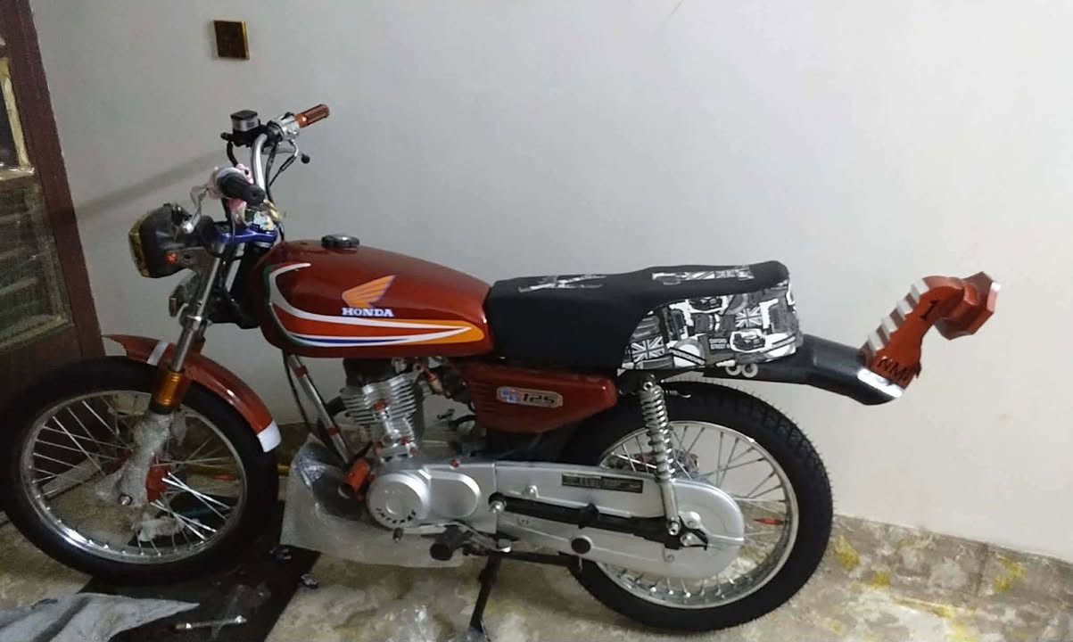 اسلام عليكم حربي للبيع تعمر 26صارله اربع اشهر من معمره ومضمومه ومطالع اصلن وممشتغله نهاءين بعده زيرو مطالعه للشارع نهاءين وبعده بدهن شركه اريد مراوس بحربي بدون كلوب وذني سوالف اوو بيع اب 850 وبيه مجال مكاني بغداد  محمودية


**إذا كنت صاحب هذا الإعلان وتريد حذفه لأي سبب، رجاءا أرسل رسالة إلى الدعم الفني**