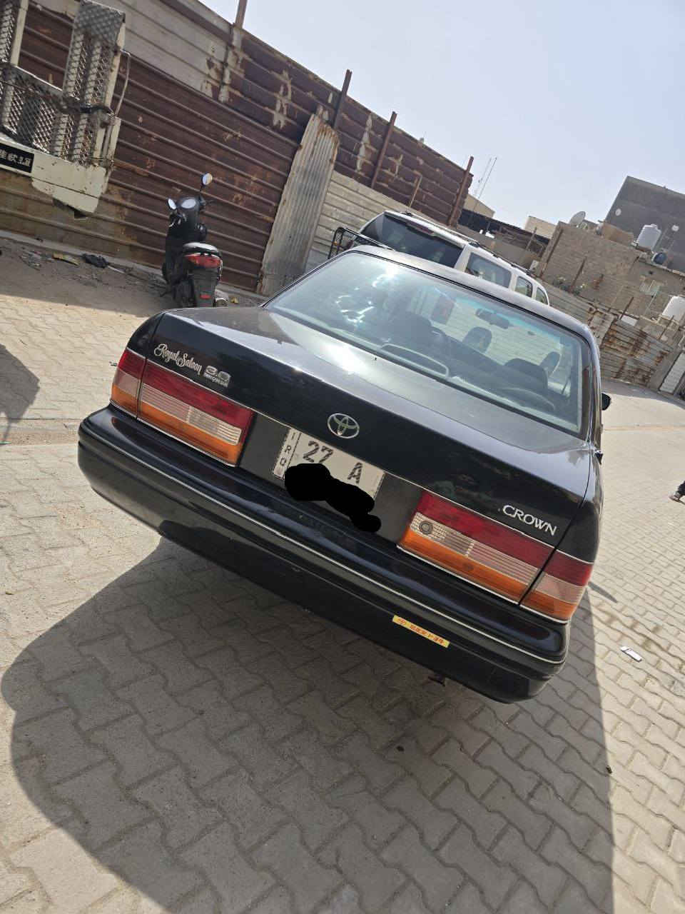 السلام عليكم كراون راس الثور تكم يسره بلاد أوتوماتيك موديل 1997 رقم دولي تحويل مباشر سياره جاهزه من كل النواحي مكان السياره البصره للاستفسار اكثر *********** السعر 130 وبيها مجال للشراي
