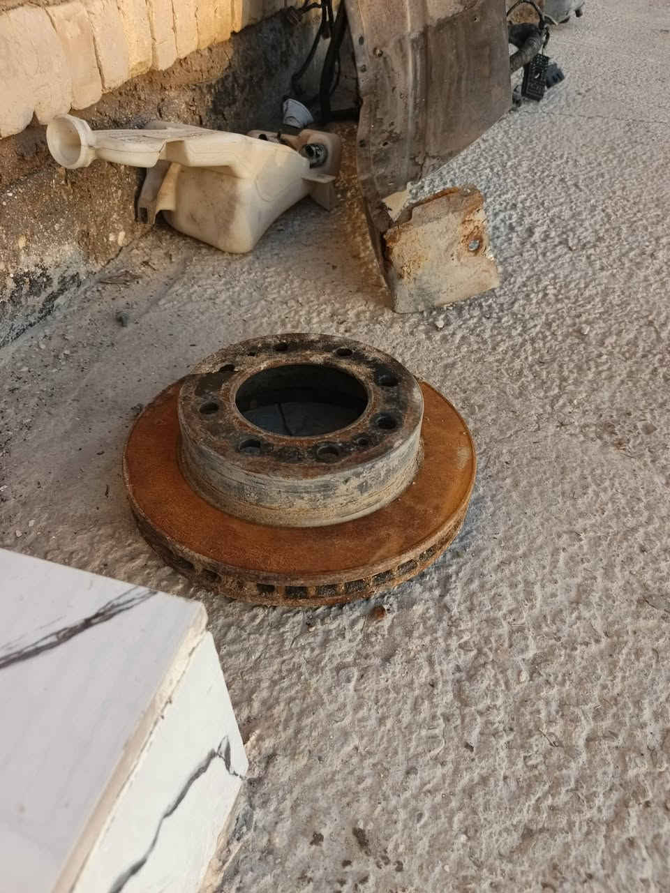 غراض الفينيه تفصيخ جديده انكلبت ابيع بسعار مناسبه ***********
