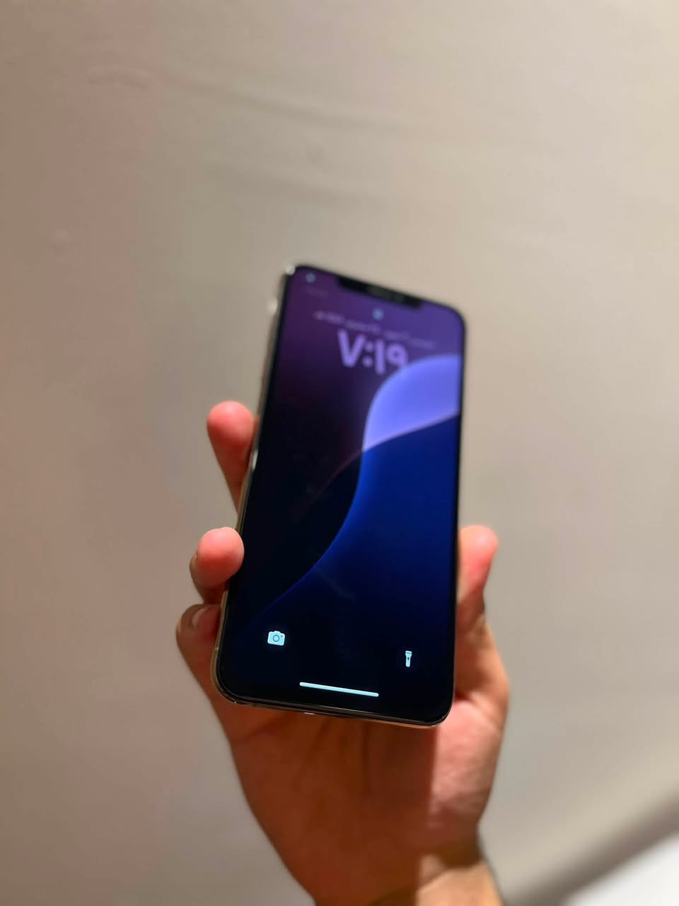 ايفون XS MAX 🍯

ذاكره 256 
بطاريه 74 بلاديه 
فقط فيس إيدي واكف 
كلا شغال 
سعر 160 وبي مجال بسيط لل شراي شكو واحد يكسر بي حبيبي اقره شكاتب يعني ما أبيع إذا تكسر بي 
مكاني بغداد 
***********
