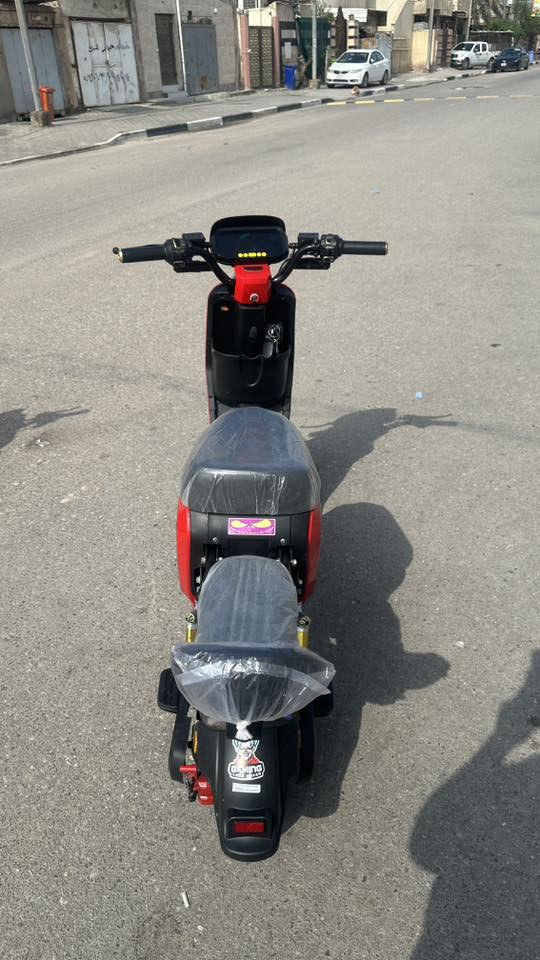 سلام عليكم
دراجه R9 2026
دراجه مستعمله 
ماشيه ٦ الف 
٣٢ أمبير بطاريات 
ما ناقصها شي 
سعر ٤٢٥ الف 
***********
