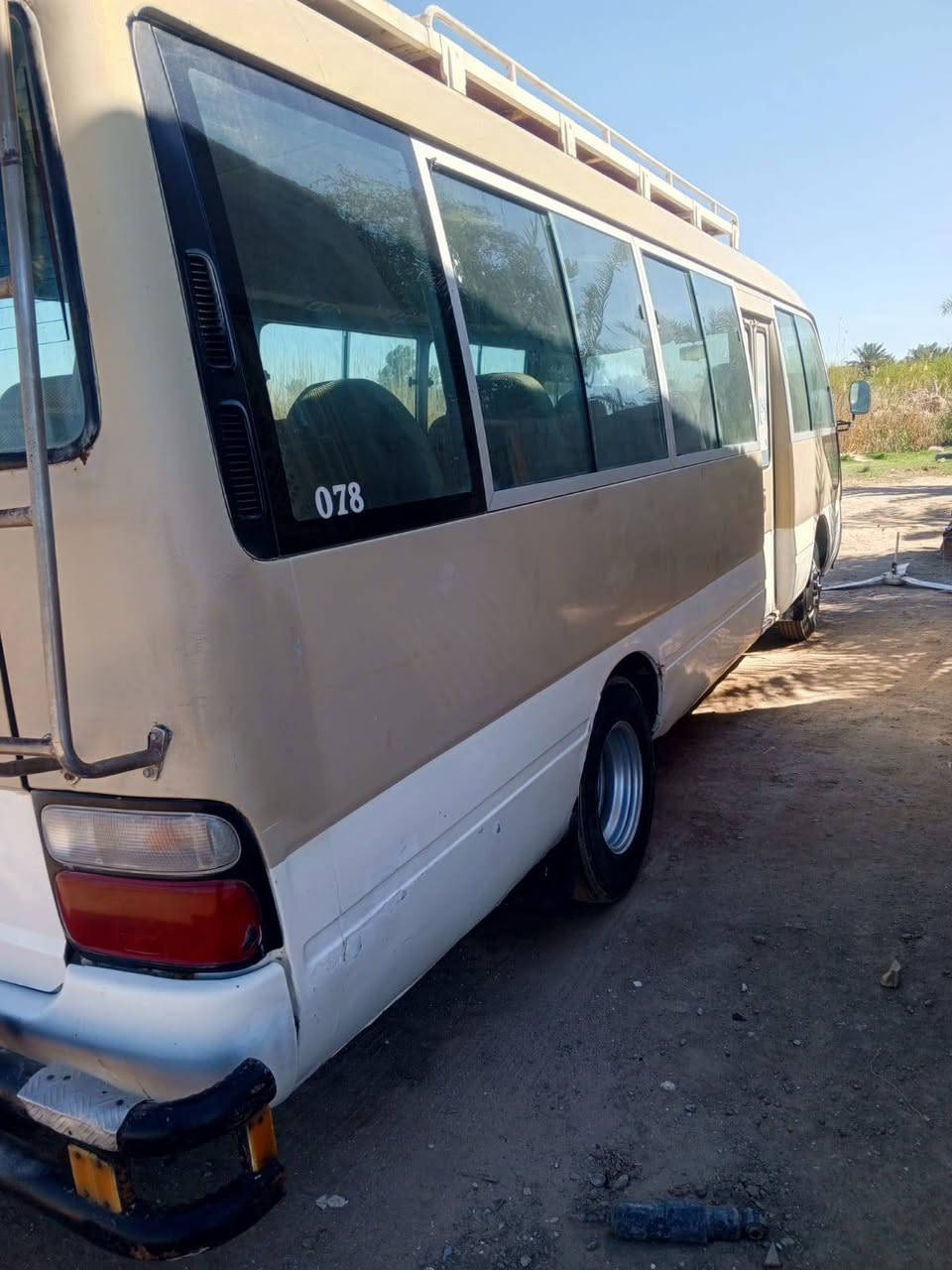 سلام عليكم كوستر 2002 سعر 130مطلوبه 20 ورقه ينخصم من سعر سياره جاهزه تخم تاير حداديه  ***********
