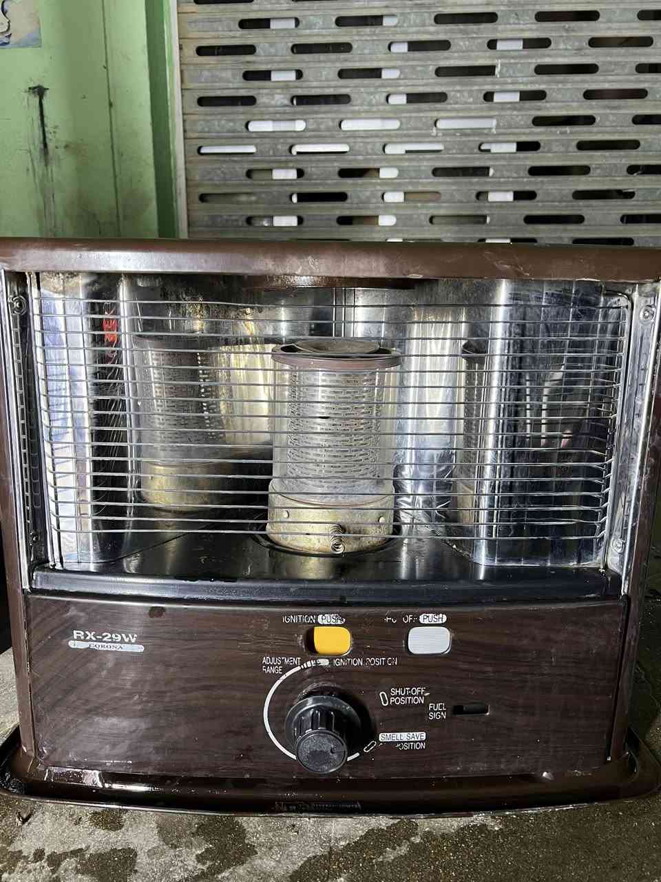 سلام عليكم 
ورشه ابو محمد  لتصليح صوبات كهربائيه ونفطيه 

صوبه للبيع مستعمله اقل شهر جديده بعده سعر خاص او تتصل ع رقم 
***********
