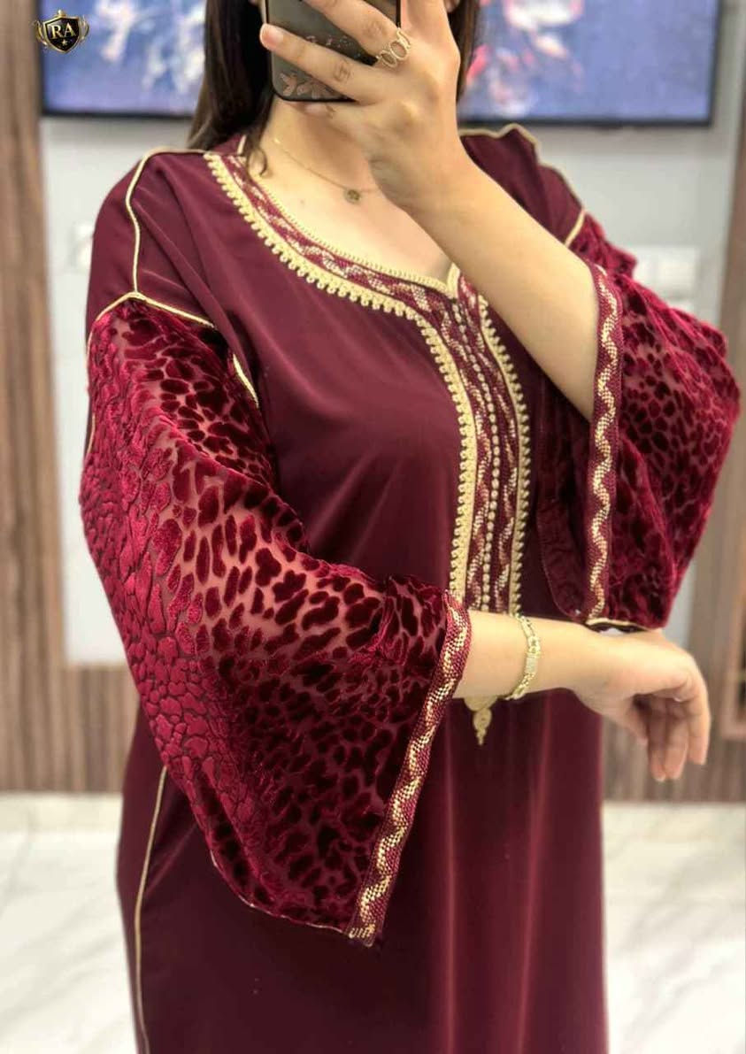 🟤💫  *جديد  new* 💫🟤
________________________________________
🟠قفطان  فصالة مخزنية 🛎 أنيق للافراح و المناسبات 
🟤ثوب كريب سامبل و كمام مبرة ثليجة حرة ✨من النوع الممتاز رطب و طايح 
🟠مخدوم بلقيطان و بالسفيفة أصلية 
🟤مطروز بالطرز كاطفيل ورباطي  بجودة و إتقان 
🟠⚡متوفر بألوان رائعة ⚡⚡

🟤المقاسات ⬇️⬇️⬇️⬇️
الطاي 1:    M   L   XL
الطاي 2:    XXL 3XL 4XL


**إذا كنت صاحب هذا الإعلان وتريد حذفه لأي سبب، رجاءا أرسل رسالة إلى الدعم الفني**