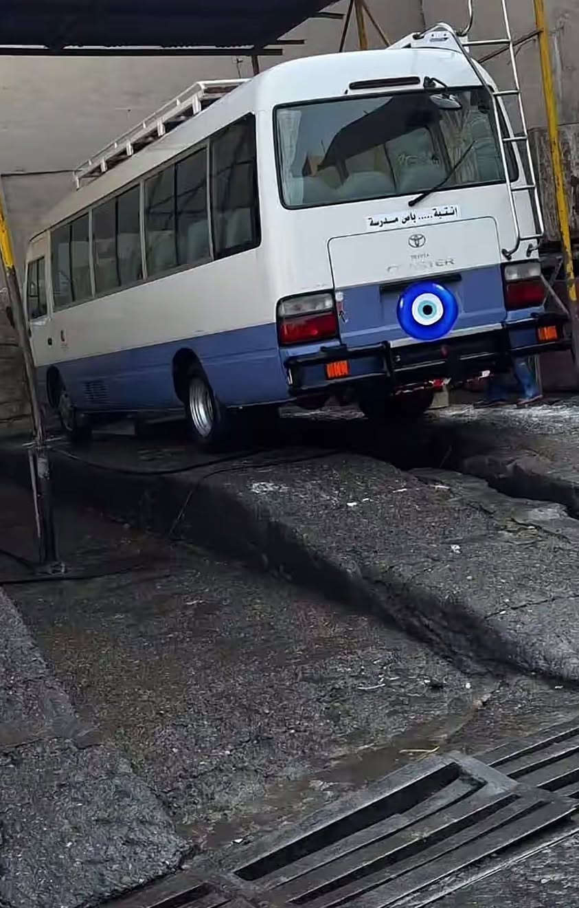 كوستر راس 2010
كفالة مكينة كير صدر اكسل كفالة
غرفة كاملة مكملة قلابي ستاركس 
كشنات دبدوب تايرات چوبلس ويل عالي ومنضومة غاز 80 
الابيض بلادي بيها اماكن صبغ بالازرك
درع امامي وخلفي درج سيباية كاملة
السيارة خير من الله مناقصها اي شي
التواصل *********** 
السعر 265 السنوية بأسمي تحويل مباشر مصفرة هيئة وغرامات
