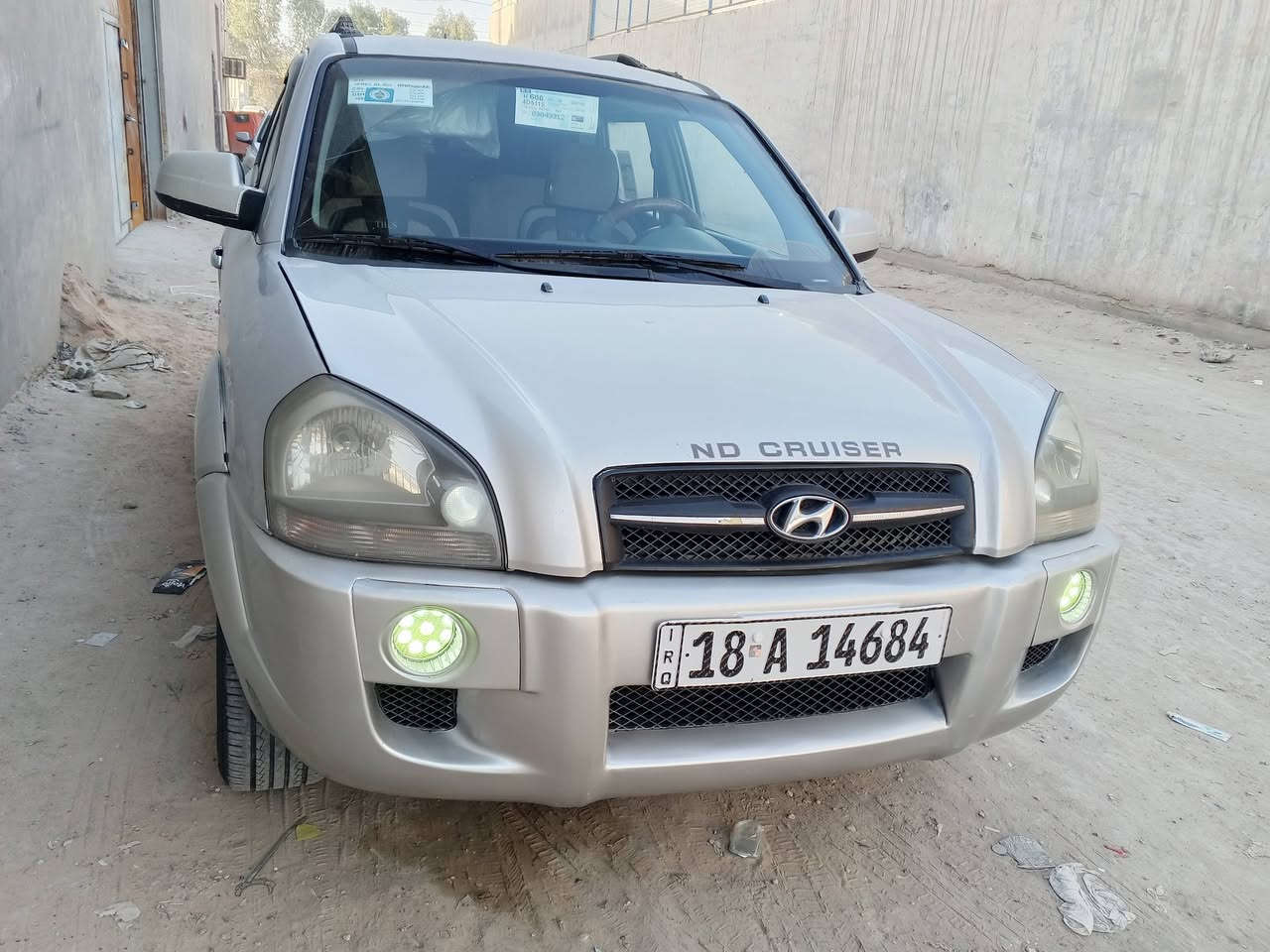 سلام عليكم توكسان موديل 2007 رقم بابل نكليزي 
مكفوله سياره من ضربه فقط 3 قطع صبغ مكينه وكير جدد حداديه تخم تاير تبريد كلها شغاال سياره معروضه ب94 وبيه مجال ***********
