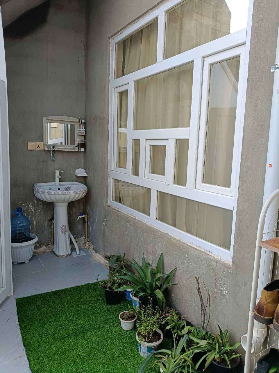 بيت 100متر زراعي للبيع فول فول 
حي العسكري موقع البيت  قرب جامع المشكاة 

البيت بناء جديد وصفررر
سعره 38 مليون ومجال بسيط
للاستفسار الرقم التالي ***********
 *********** Singapore
